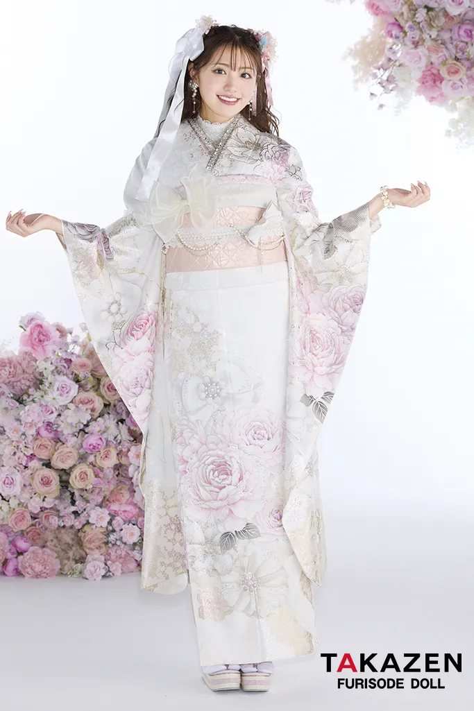 ヘップバーン最新作　コスメカラー　白ピンク　薔薇柄/リボン柄　一番かわいい振袖ネットレンタル　ガーリー　キラキラ　スワロフスキー・パール付き　香音　27002