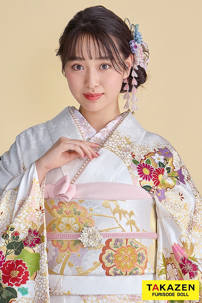 プレミアム古典　青柳/最高級絞り手描友禅　白　菊柄　上品な振袖　綺麗　柄小さめ　かわいらしい　藤岡舞衣　26047