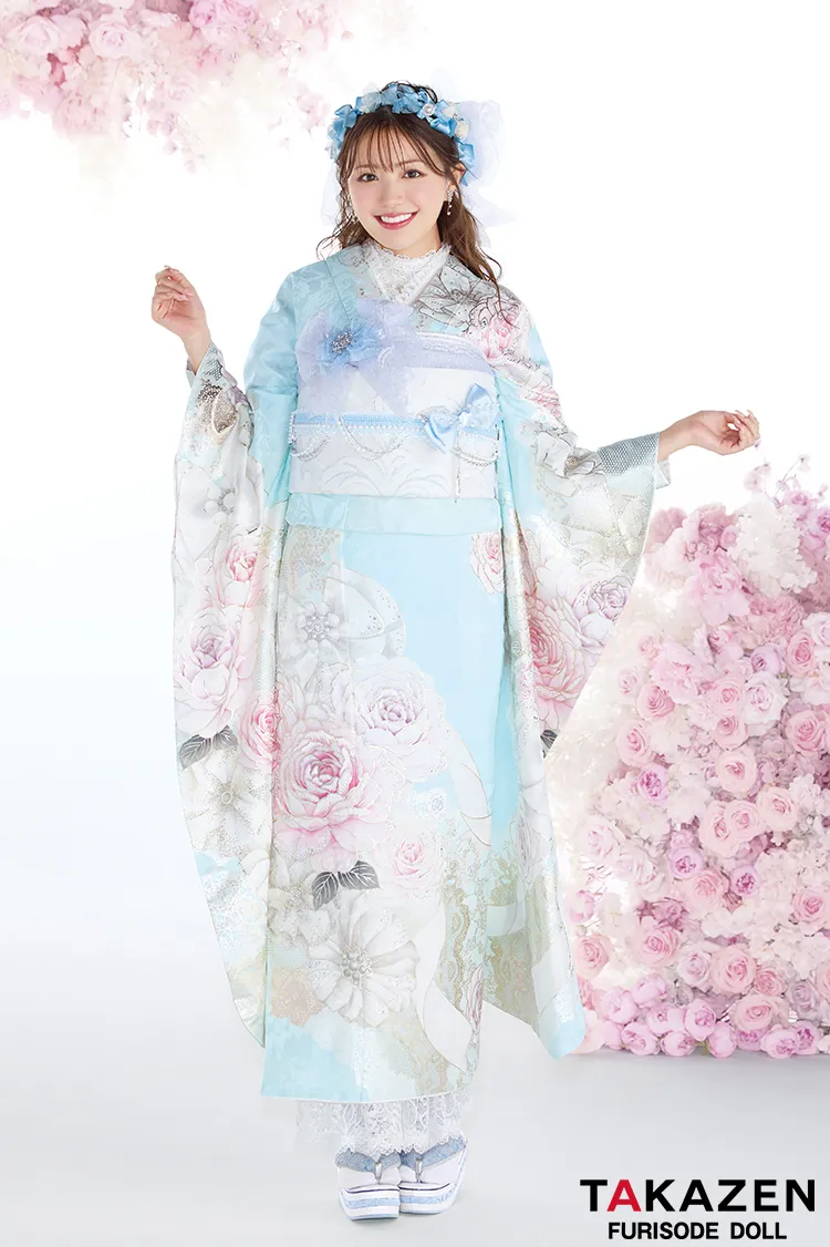 ヘップバーン最新作　コスメカラー　水色/ピンク　バラ柄/リボン柄　透明感　かわいい　ガーリー　キラキラ　スワロフスキー・パール付き振袖ネットレンタル　香音　27003