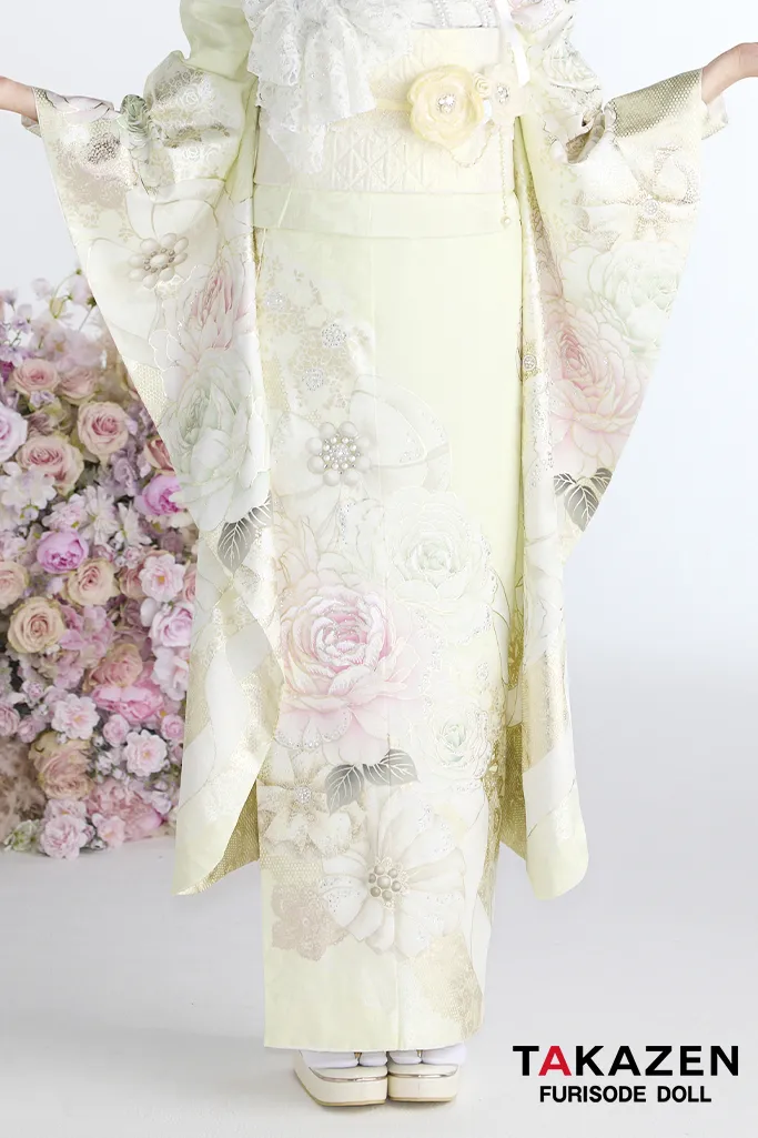 ヘップバーン最新作　コスメカラー　イエロー/ペールイエロー　バラ柄/リボン柄　透明感　かわいい　ガーリー　キラキラ　スワロフスキー・パール付き振袖ネットレンタル　香音　27004