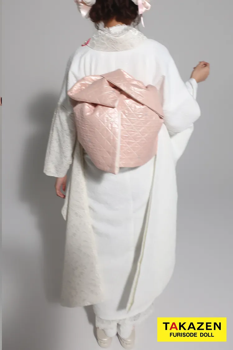 最新作ヘップバーン　ミニョン　白ピンク　立体花/レース　一番かわいい　フレンチガーリー　　洋風　レースインナーコーデ　キラキラビジュー付き振袖ネットレンタル　香音　27005