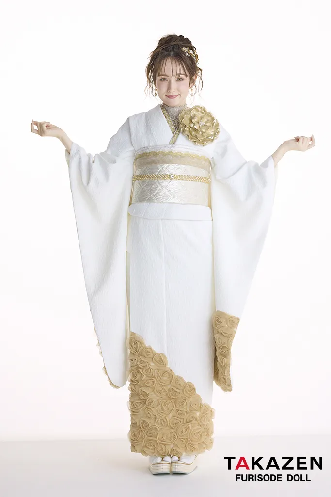 最新作ヘップバーンローズ　白金/ゴールド　薔薇　立体花　最先端　エレガント　レースインナー　ゴージャス　周防ジゼル　きれいめ振袖ネットレンタル　　27008