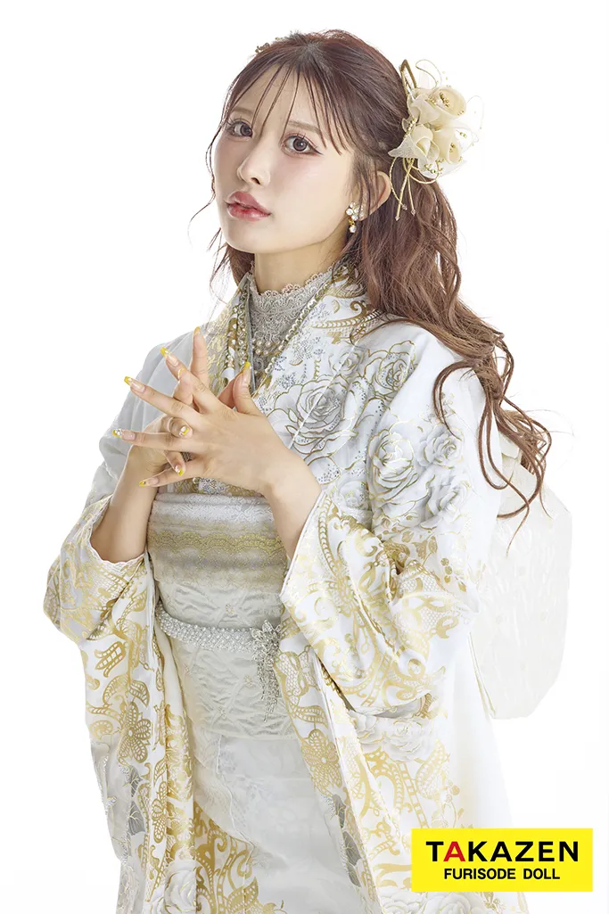 最新作ヘップバーンローズ　白金/ゴールド　バラ柄　キラキラスワロフスキー　エレガント　きれいめ　レースインナー　ゴージャス振袖ネットレンタル　伊藤桃々　27009