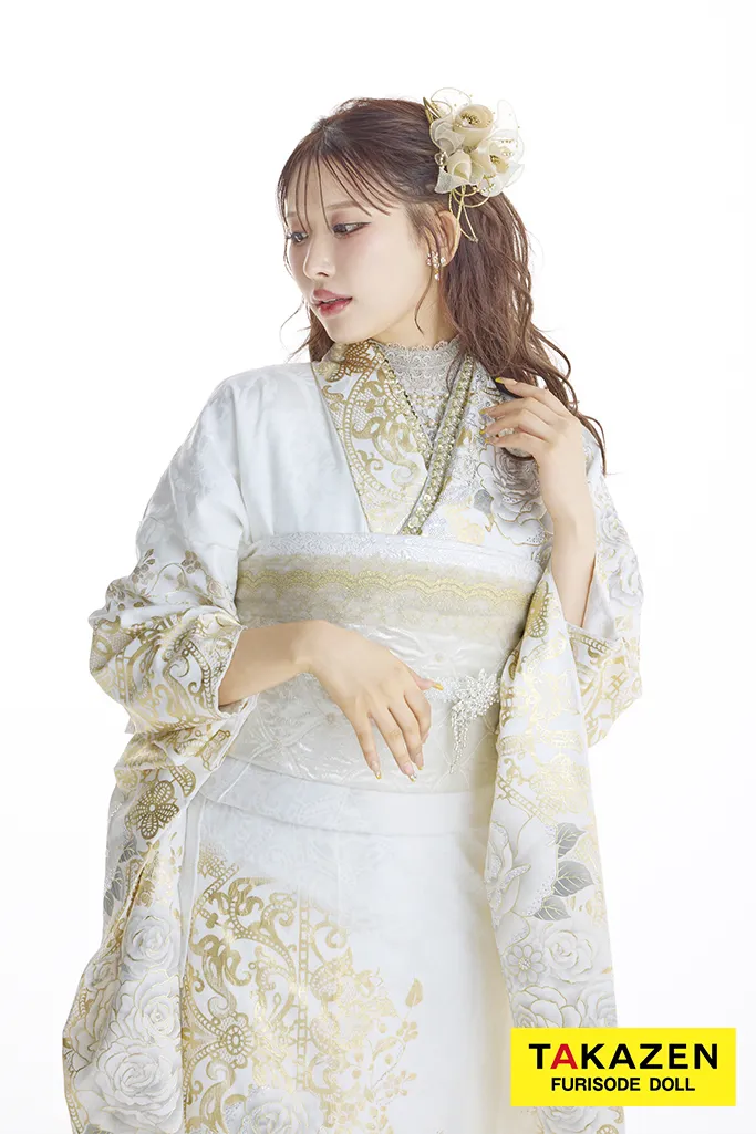 最新作ヘップバーンローズ　白金/ゴールド　バラ柄　キラキラスワロフスキー　エレガント　きれいめ　レースインナー　ゴージャス振袖ネットレンタル　伊藤桃々　27009