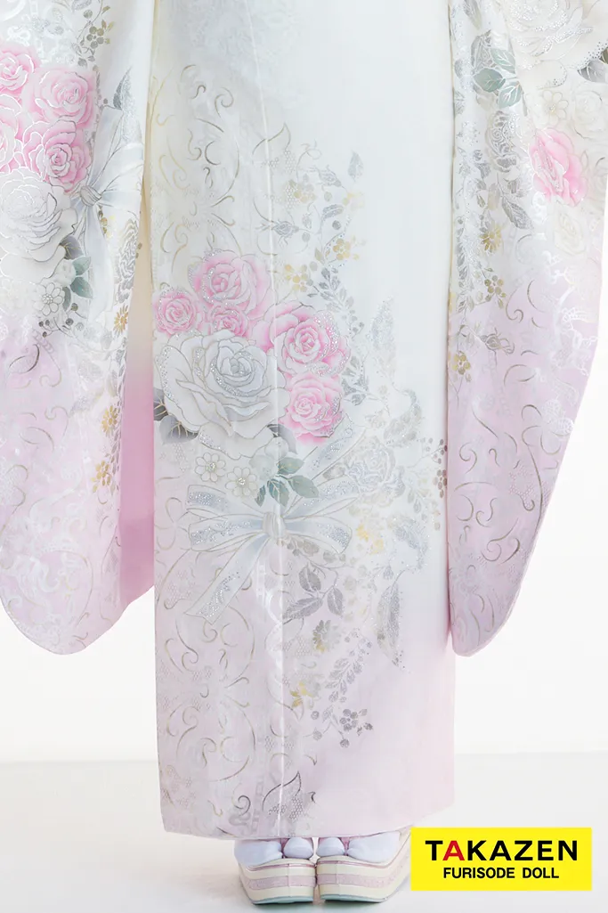 ヘップバーンローズ　白/ピンク　バラ柄/リボン柄　かわいい振袖　透明感　リボンアレンジ　周防ジゼル　キラキラスワロフスキー付きネットレンタル　26009
