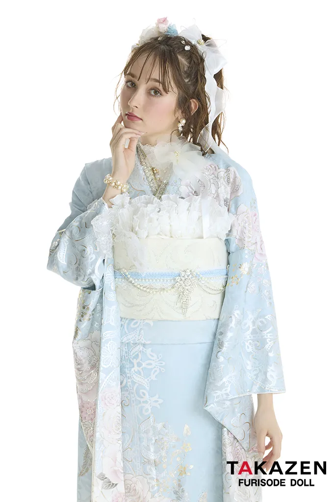 最新作ヘップバーンローズ　水色/ピンク　バラ柄　一番かわいい　きれいめ　レースインナー　洋風　ガーリー　透明感　キラキラスワロフスキー付き振袖ネットレンタル　周防ジゼル　27012