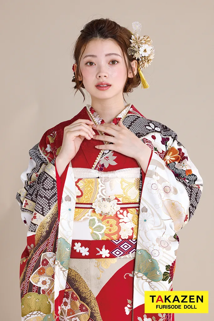 正統派古典　赤/白　貝桶柄/牡丹柄　金彩金駒刺繍京友禅　定番　上品　綺麗　かわいい　清楚　柄小さめ　人気振袖ネットレンタル　南琴奈　25058