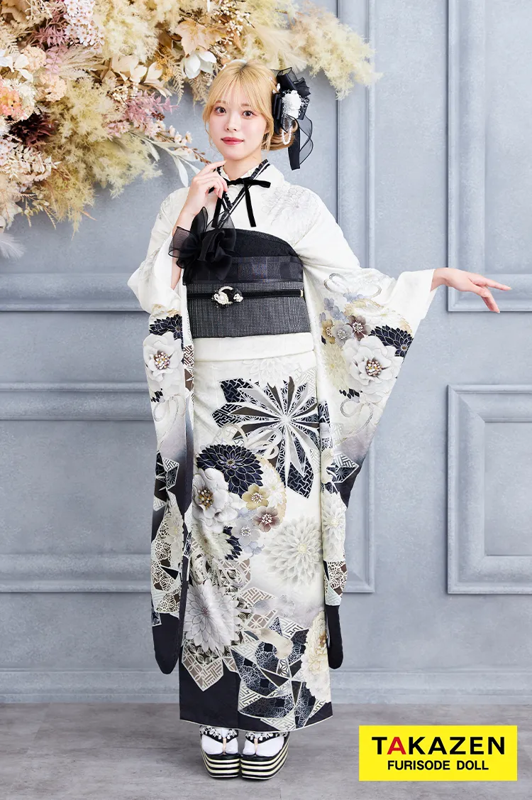 安くてお得！九重×中村里砂ブランド振袖ネットレンタル　白/黒/モノトーン　おしゃれ　今どき　アンティーク調　K380