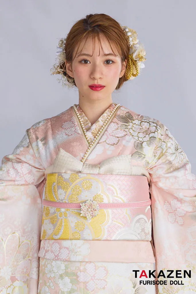 最新作高級古典　サーモンピンク　桜柄/鹿の子模様　関芳　最高級金彩刺繍絞り友禅　華やか　かわいい　綺麗な振袖ネットレンタル　白宮みずほ　27044