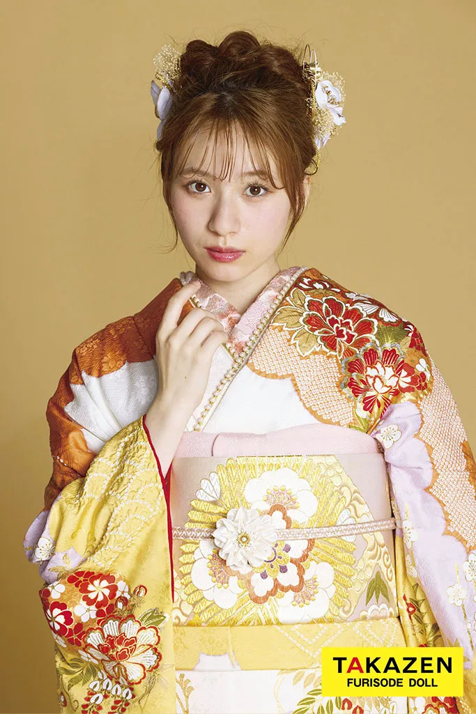 最新作高級古典 白地/オレンジ 滝泰 最高級金彩刺繍絞り友禅 きれいめ