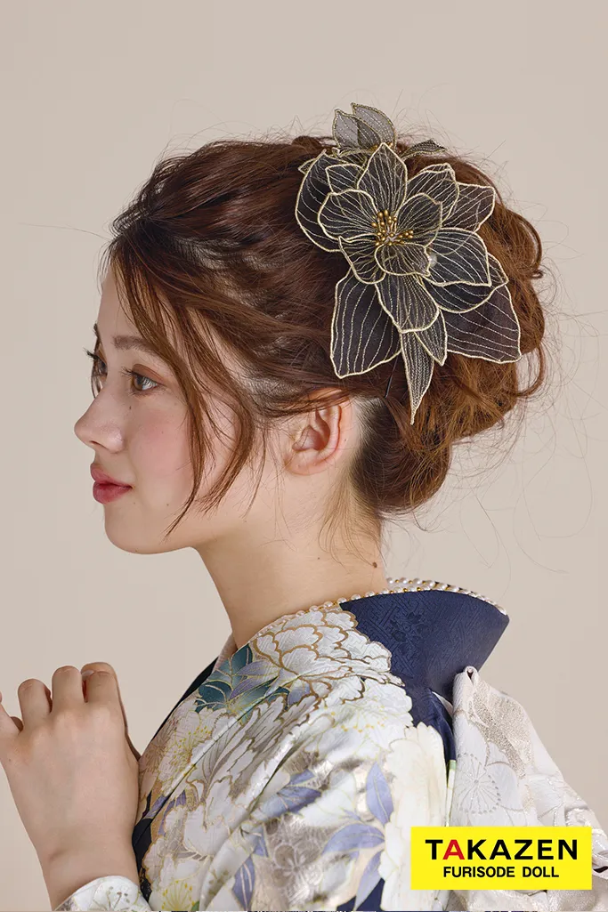 最新作正統派古典　紺色/ネイビー　菊柄　綺麗　大人っぽい　華やか　美しい振袖ネットレンタル　上品　南琴奈　27032