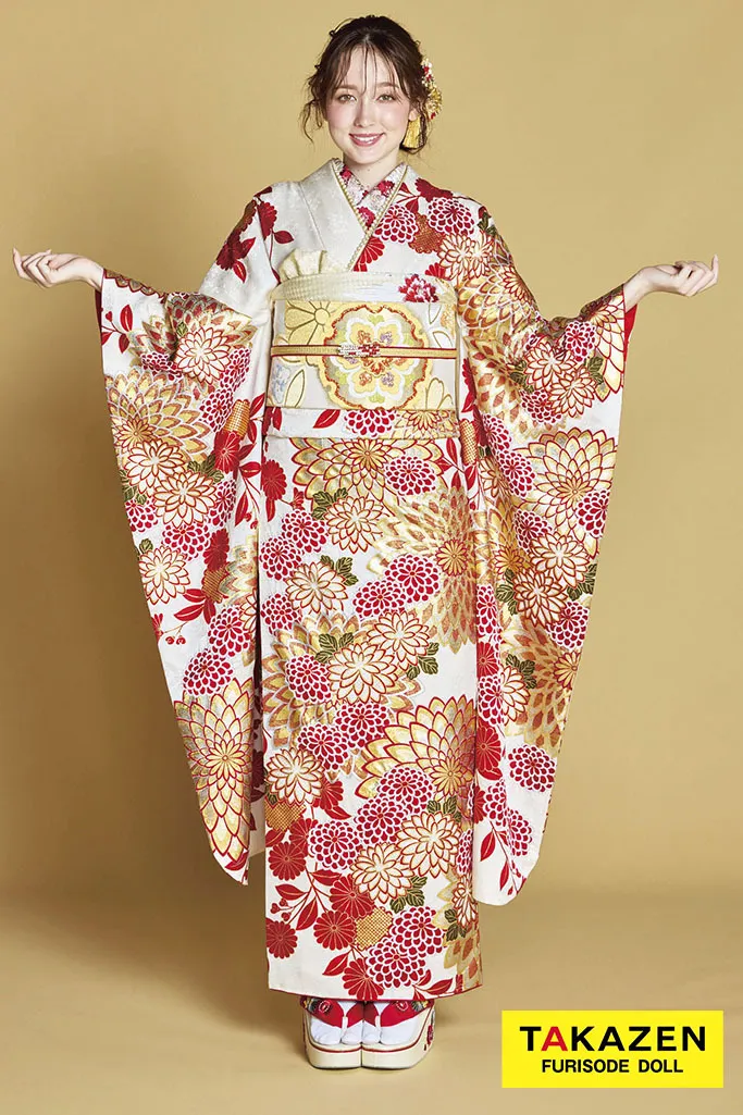 最高級古典柄振袖　滝泰/最高級金彩刺繍絞り友禅　白/金/茶　鞠柄/牡丹柄　大人っぽい　豪華　上品な振袖　天翔愛　24040
