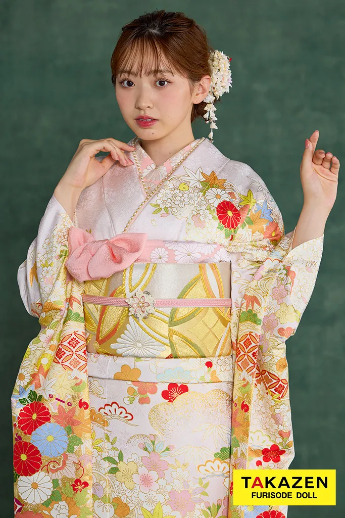 プレミアム古典　青柳/最高級手描友禅　ピンク/薄い色　菊柄　かわいらしい振袖ネットレンタル　はんなり　上品　清楚　村上なずな　26049