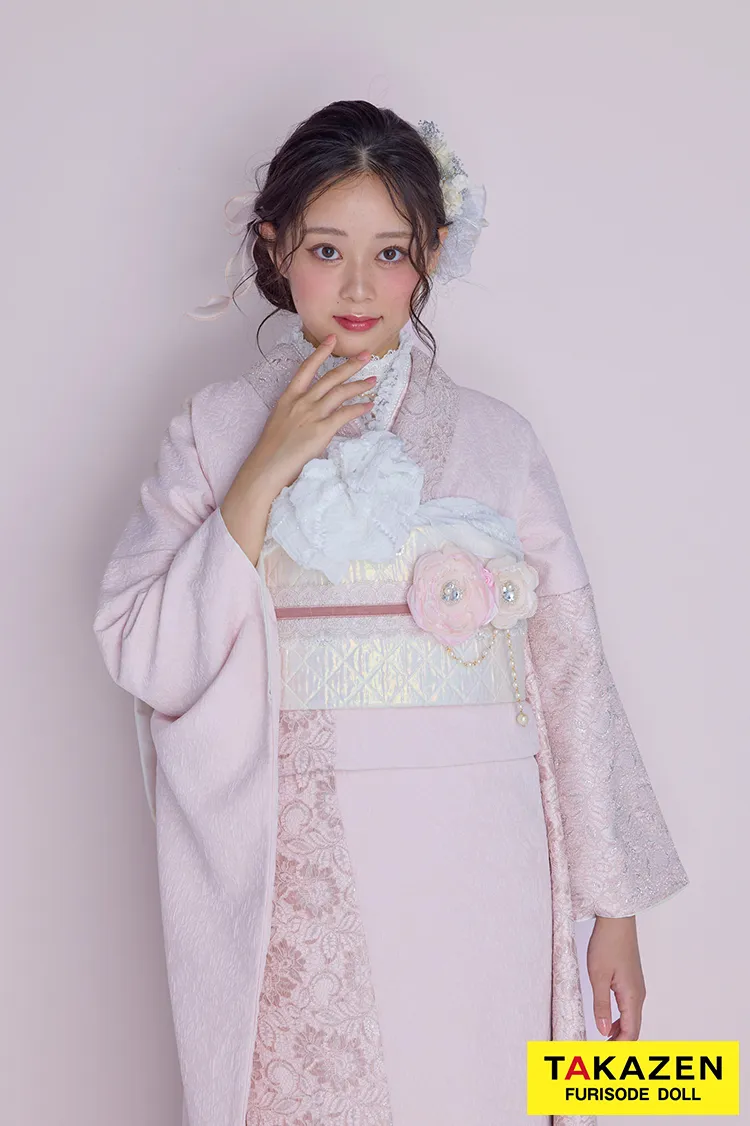 くすみカラーガーリー　ピンク/淡い色　無地　レース/ジャガード生地　かわいい振袖ネットレンタル　フェミニン　量産型　レースインナーコーデ　佐藤不二子　26055