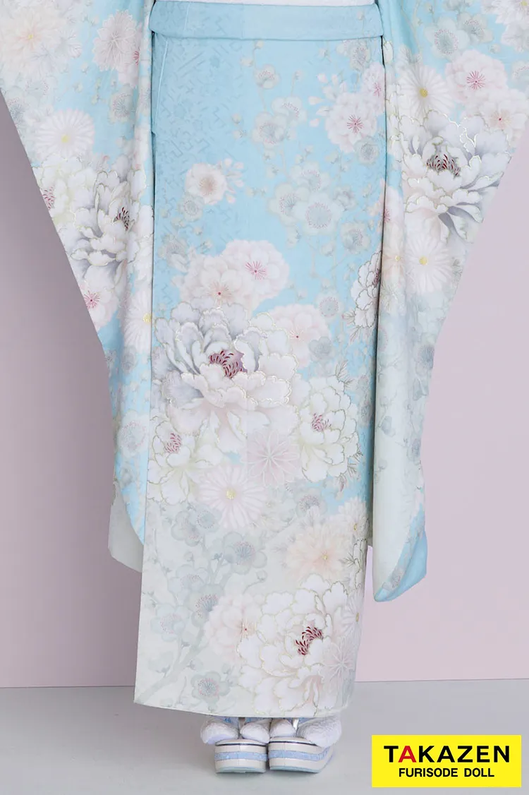 くすみカラーガーリー　水色/アイスブルー/淡い色　牡丹柄　かわいい　流行　おしゃれ　リボン小物コーデ振袖ネットレンタル　綺麗　佐藤不二子　26058
