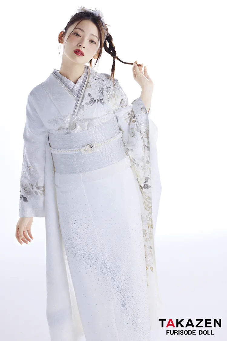 最新作ヴィンテージスタイル 白/真っ白 シンプル きれいめ 無地/袖に柄