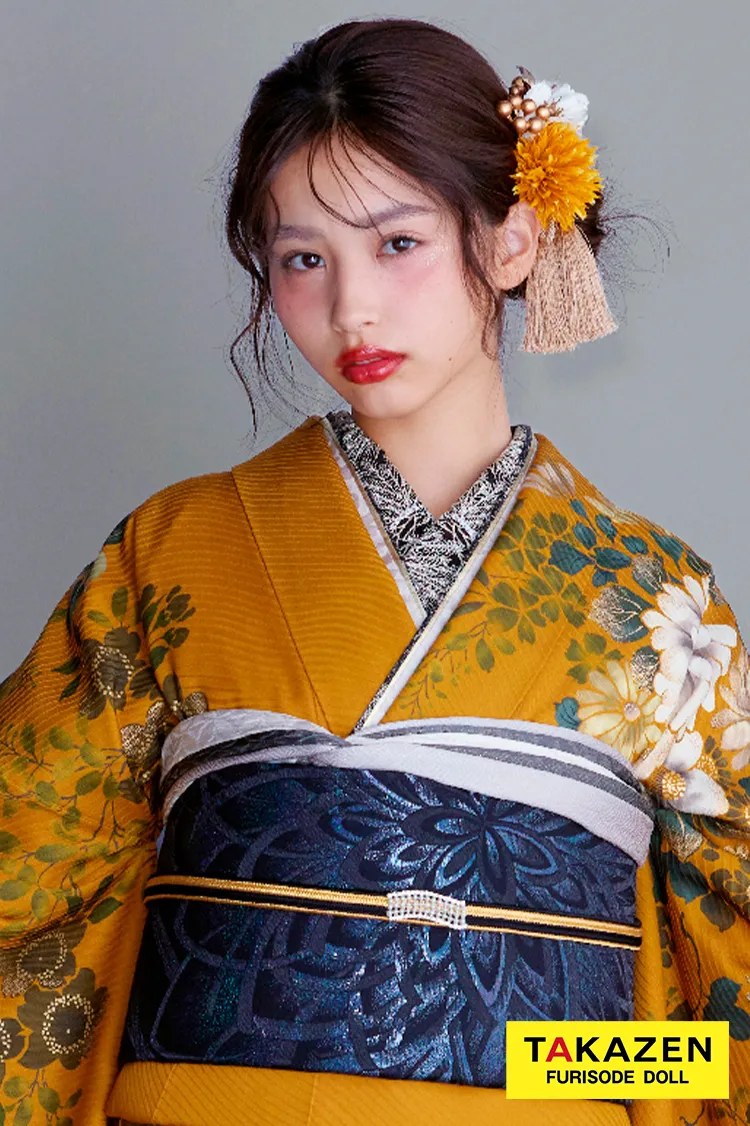 ヴィンテージスタイル　からし/黒　牡丹柄　ノスタルジック　個性的振袖　大正ロマン　人気　アンティーク調　ブーツスタイル振袖ネットレンタル　谷田ラナ　23011