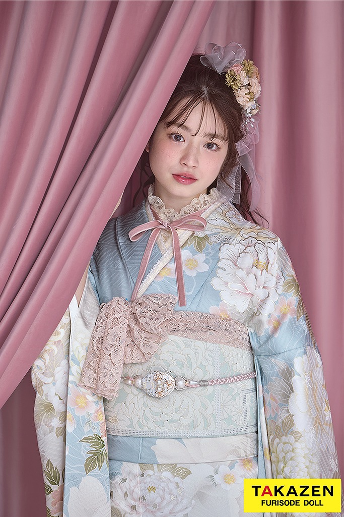 最新作くすみカラー　水色/淡い色　牡丹柄　かわいい振袖　トレンド　リボンアレンジ　葛西杏也菜　26054