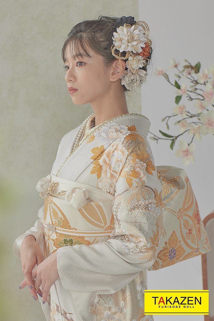 正統派古典　グレー/ゴールド(金色)/ニュアンスカラー　菊柄　ヴィンテージスタイル振袖ネットレンタル　金彩刺繍京友禅　23027