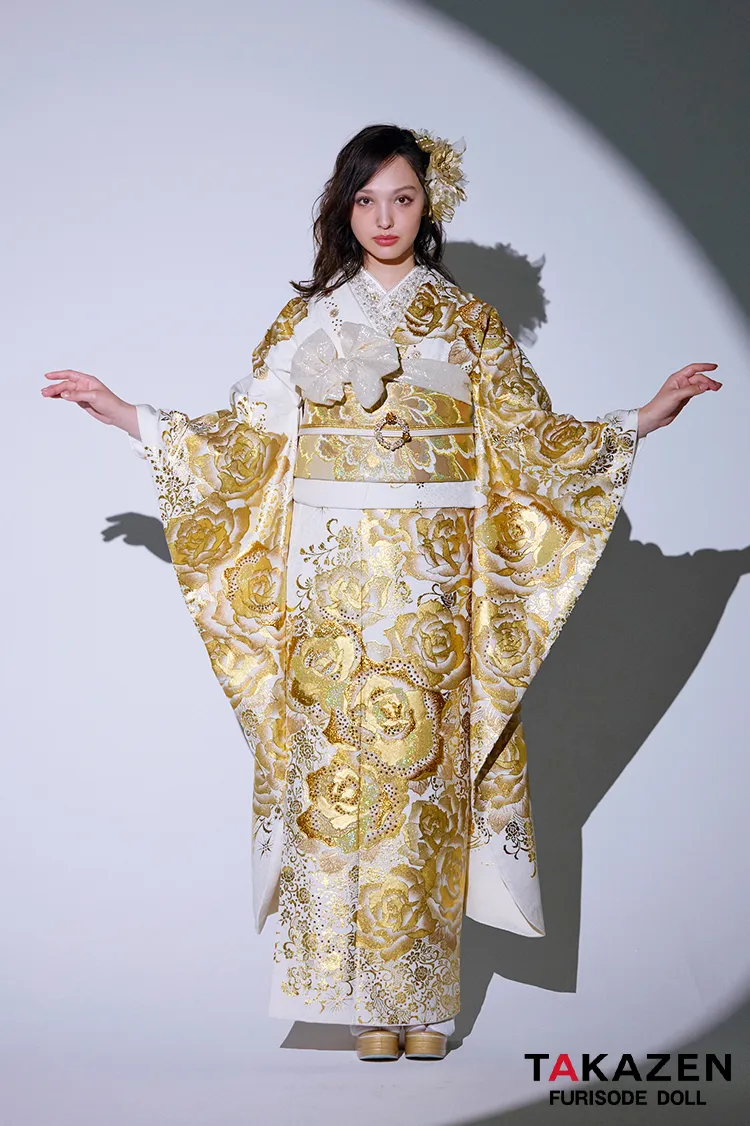 モード系　白金/ゴールド　薔薇柄　ゴージャス　キラキラ振袖　スワロフスキー付き　派手　一番目立つ　セクシー　ラグジュアリー振袖ネットレンタル　香川るな　26074