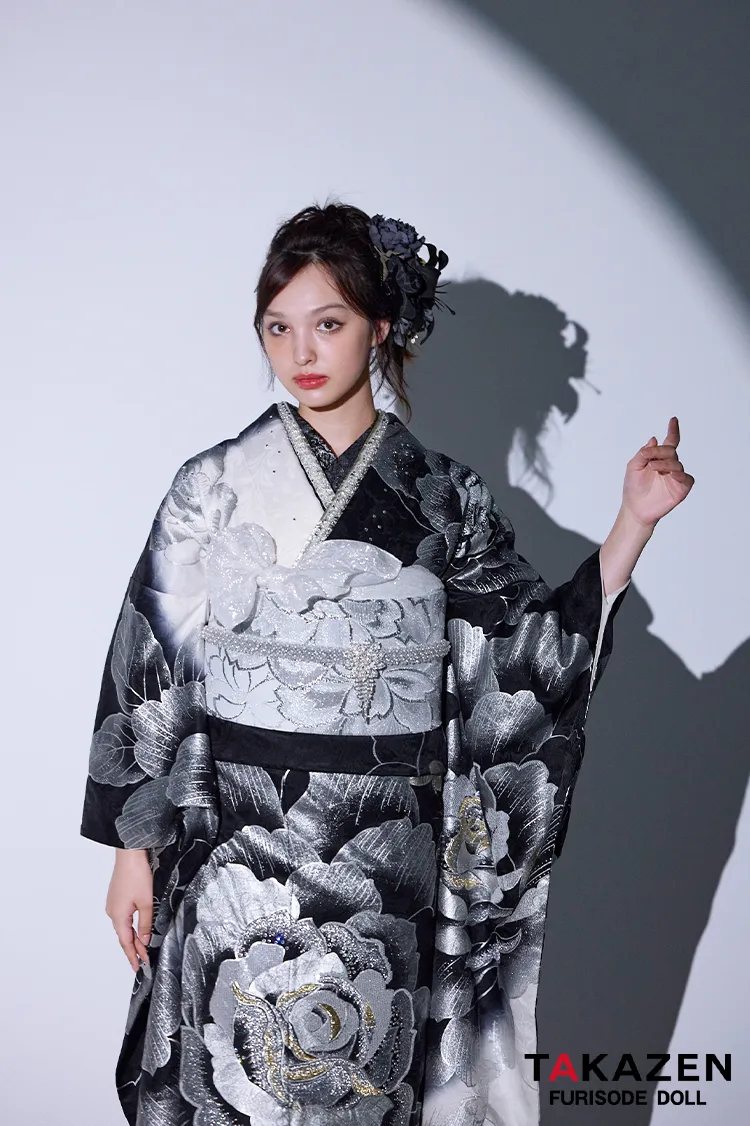 クール系 黒/シルバー(銀色) 薔薇柄 一番人気 派手 目立つ かっこいい