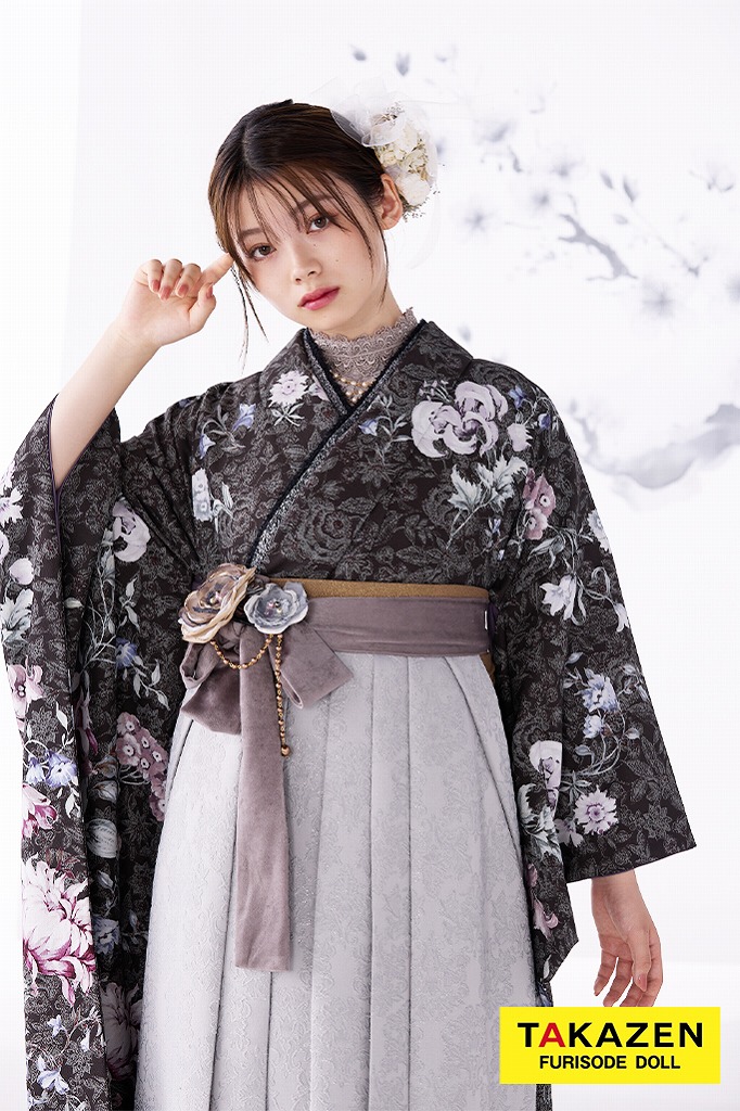 くすみカラー　グレー/ダスティーカラー　JILLSTUARTブランド袴　垢抜け　おしゃれ　ブーツコーデ　付け襟　南琴奈　R26002
