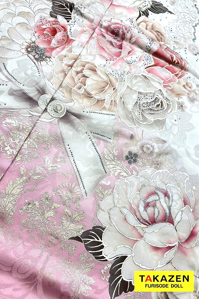 最新作ヘップバーンコスメカラー　白/ピンク　薔薇柄　かわいい　スワロフスキー/パール付き　ガーリー　キルティング帯　香音　おしゃれ振袖ネットレンタル26001