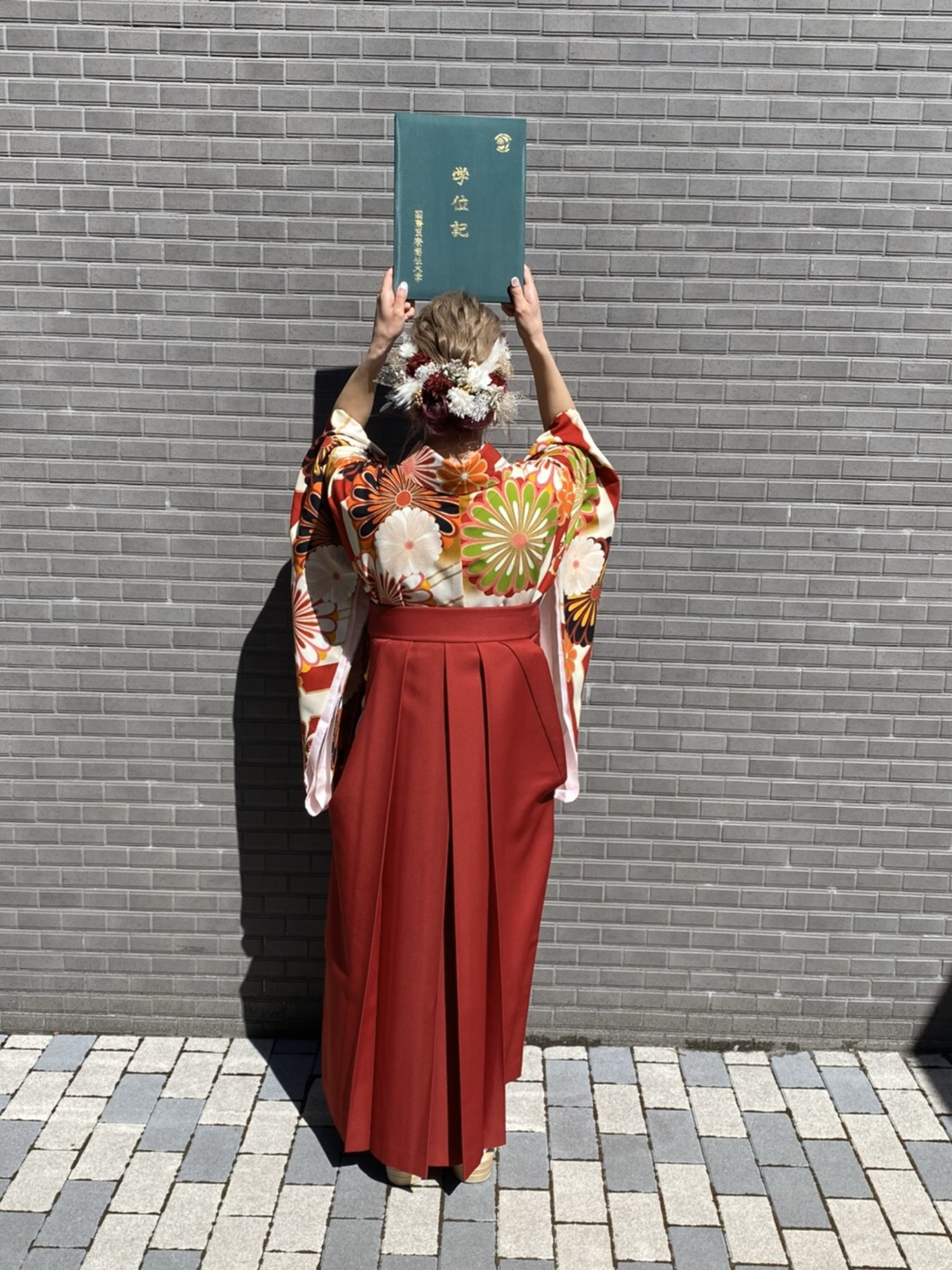卒業式直前だったのにも関わらず相談に乗っていただき ありがとうございました。