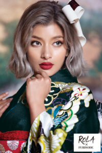 ローラ　振袖