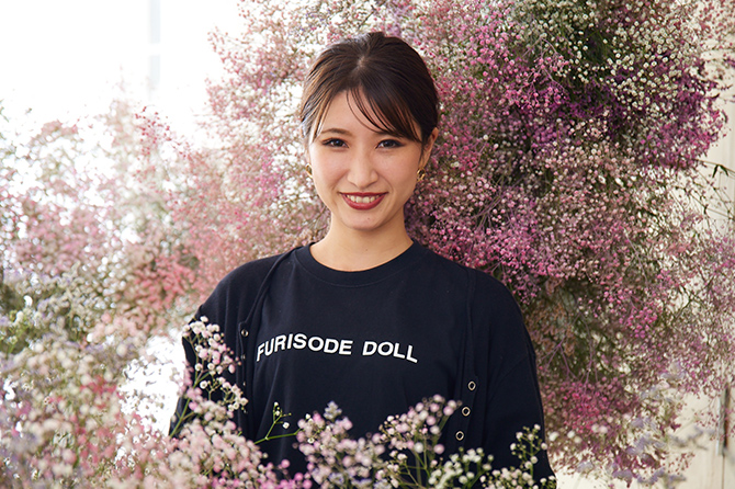 乾 彩加
