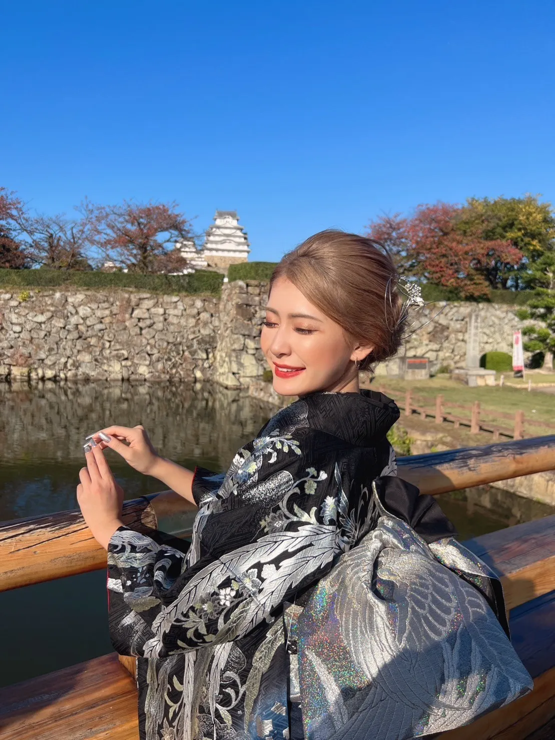 かほちゃん　振袖　かっこいい　紺色　シルバー