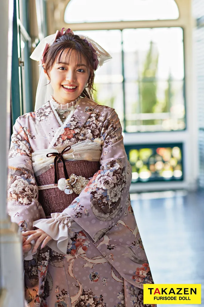 成人式　レンタル　振袖　可愛い　今どき　淡い色　ニューくすみレトロ　レトロ　花柄