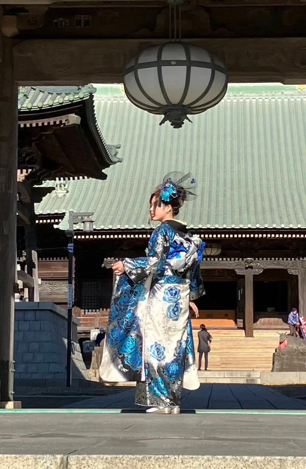 成人式　振袖　2026年成人　かわいい　キラキラ