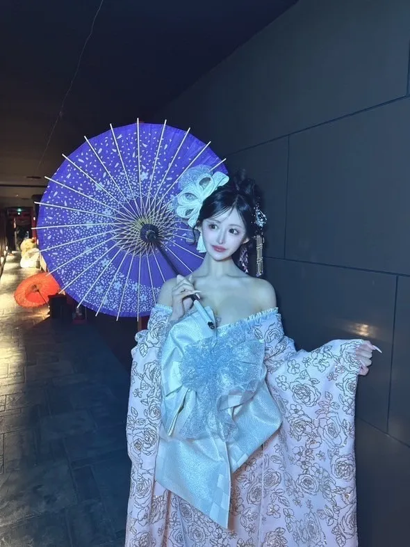 振袖　ネットレンタル　キャバ嬢　かわいい