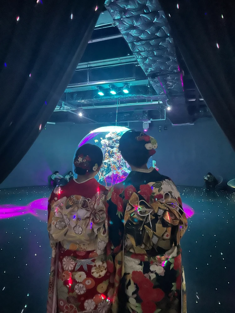 成人式振袖ネットレンタル　フリソデドール　撮影　前撮り　水族館