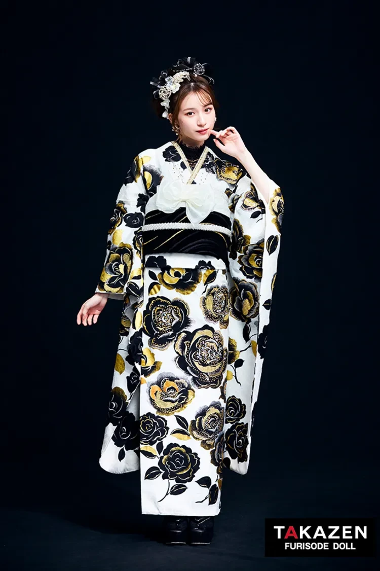 成人式　振袖ネットレンタル　目立つ　スワロフスキー