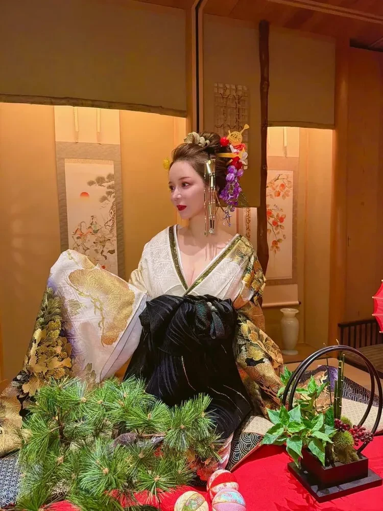 振袖　花魁風　着こなし　進撃のノア