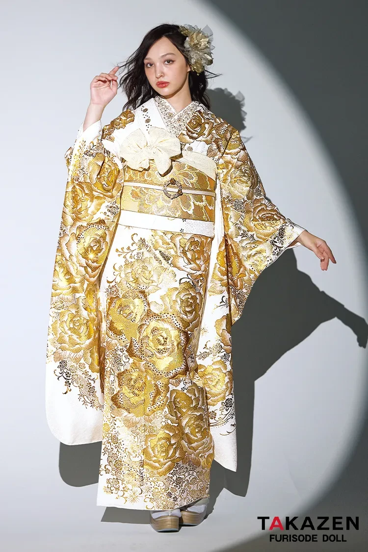 キラキラ好きギャルにおすすめの白ゴールドの振袖