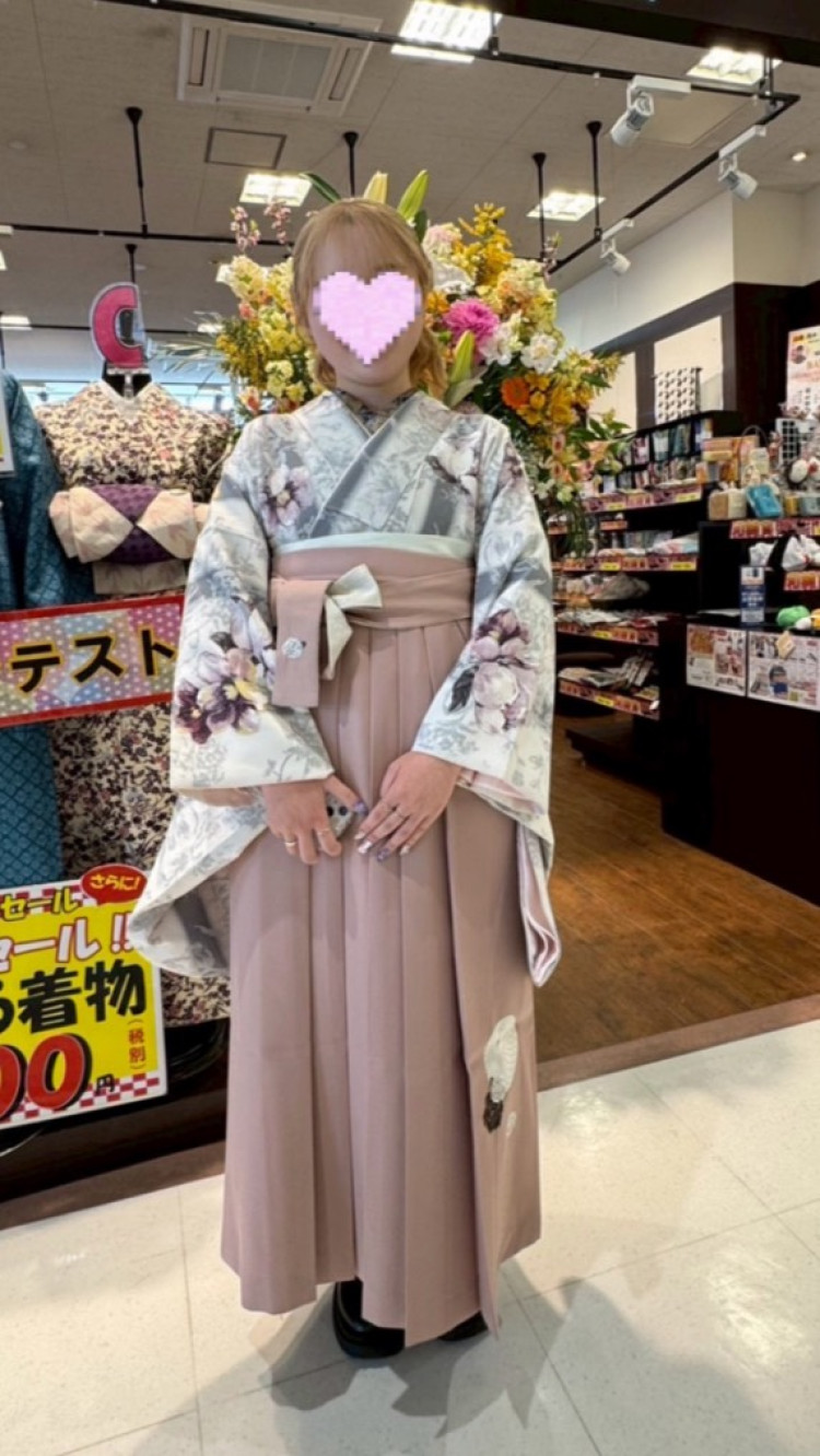 素敵な袴でたくさんの人にかわいいと言って貰えました♡