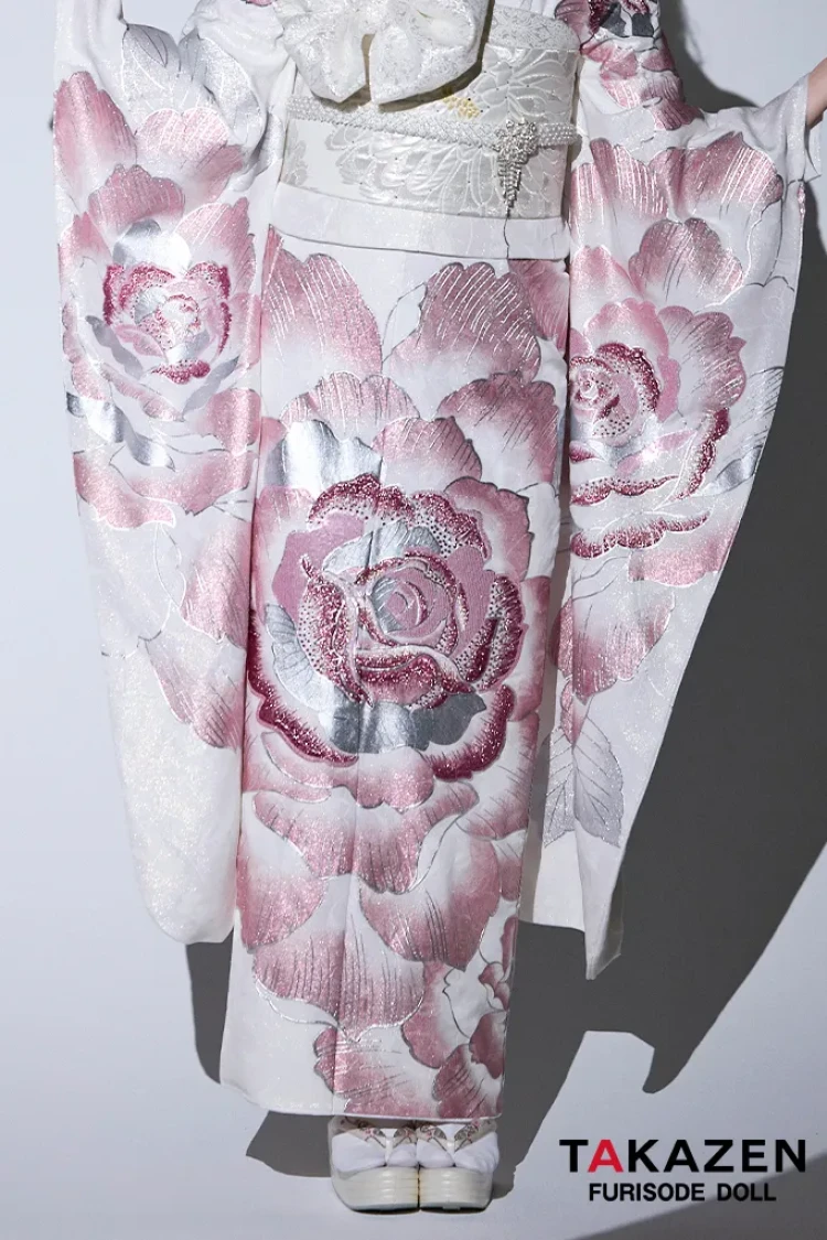 姫ギャル人気ピンクのキラキラ目立つスワロフスキー付き振袖