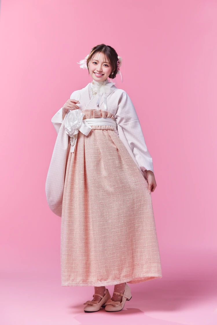 大人かわいいツイード生地の新作ドレス袴