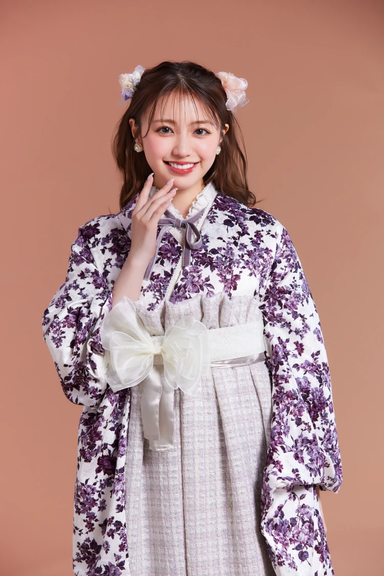 大人かわいいツイード生地の新作ドレス袴