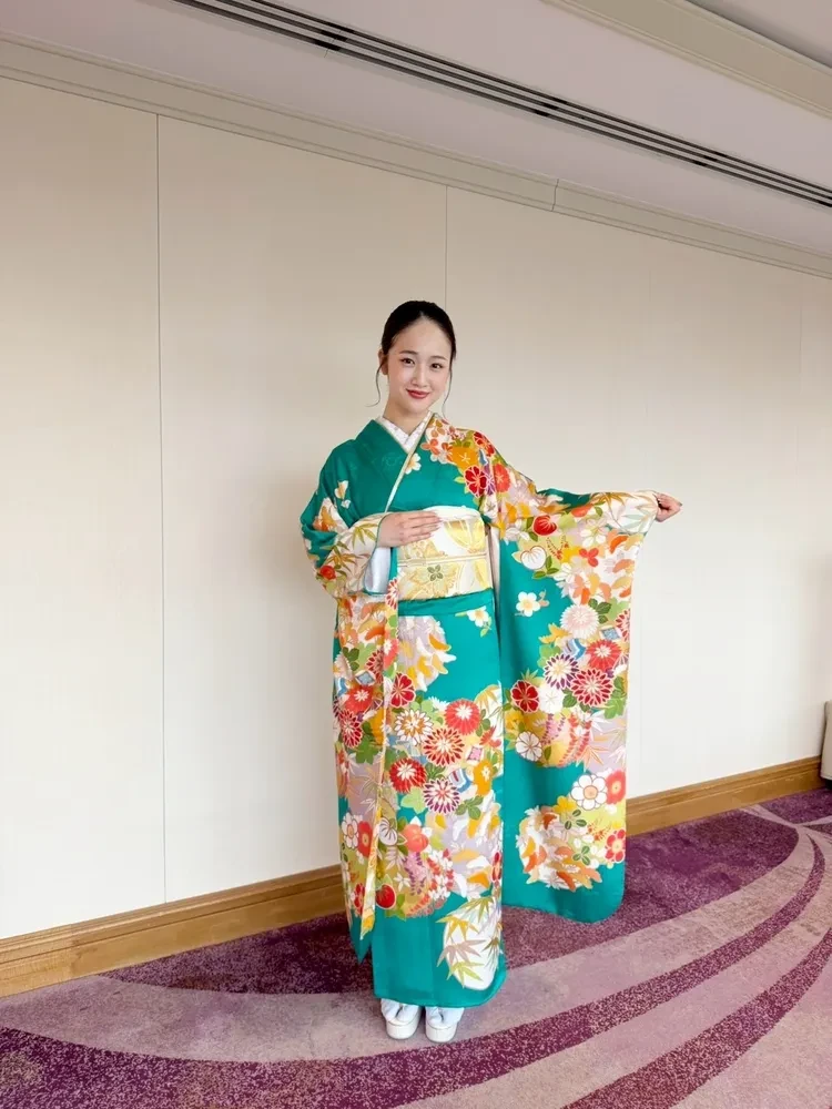 天翔愛ちゃん着用の久保耕の高級古典振袖