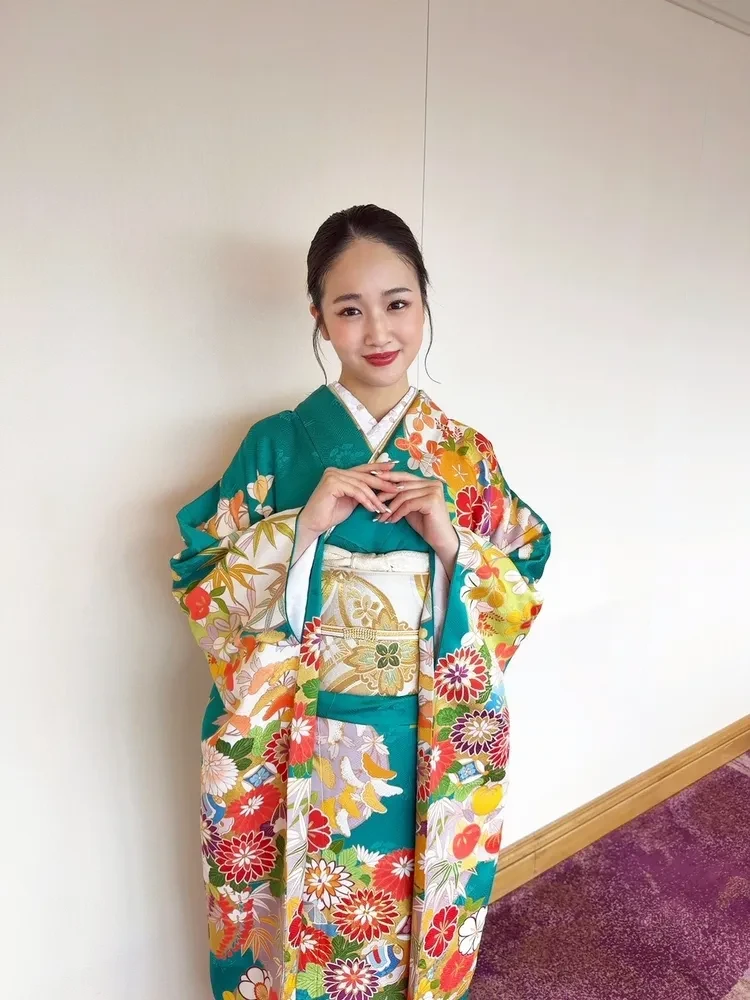 天翔愛ちゃん着用の久保耕の高級古典振袖