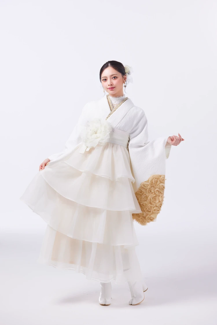 おしゃれで被らない新作ドレス袴